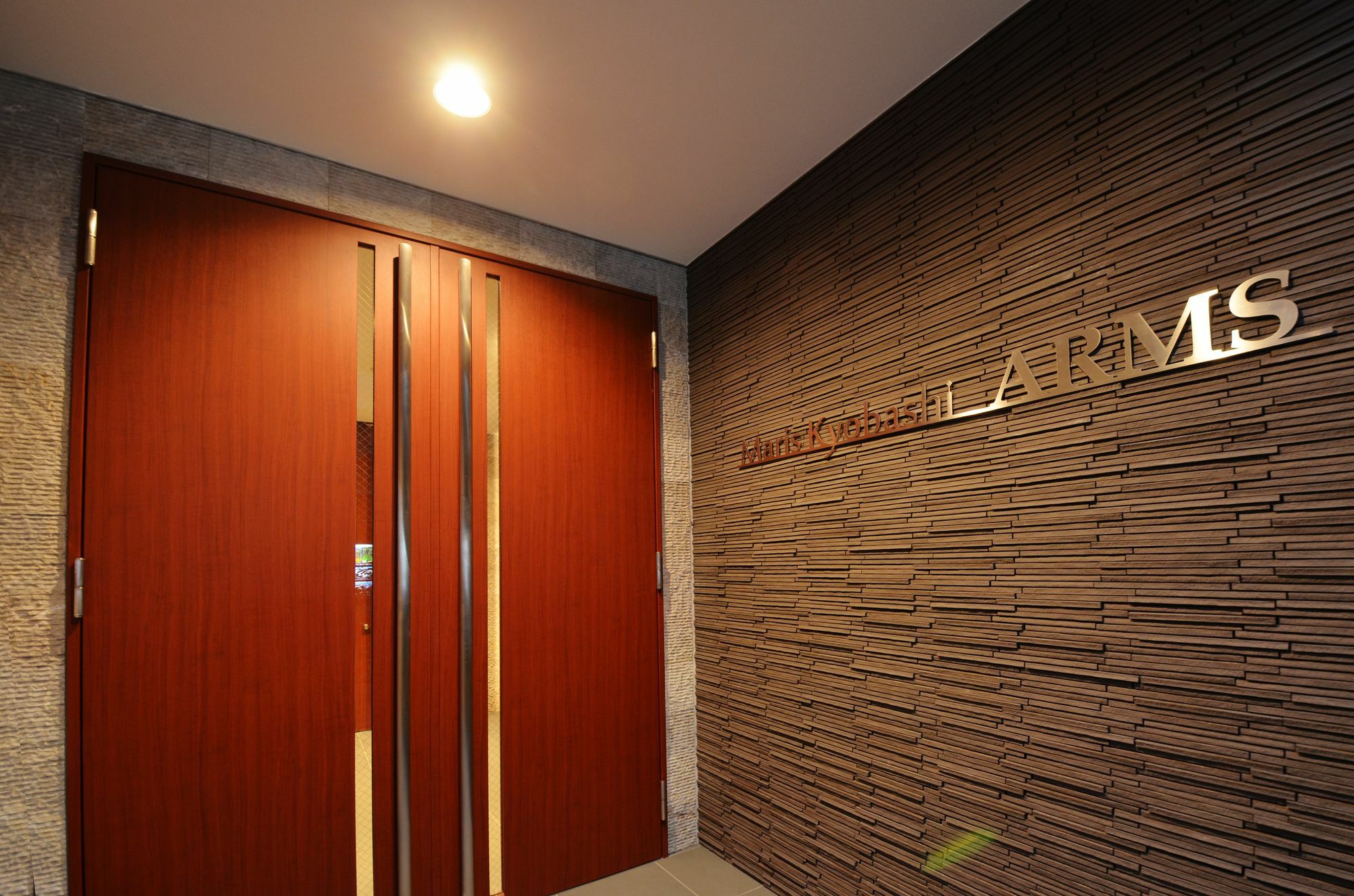 The Wonder At Stay-Maris Kyobashi Arms- Ósaka Exteriér fotografie